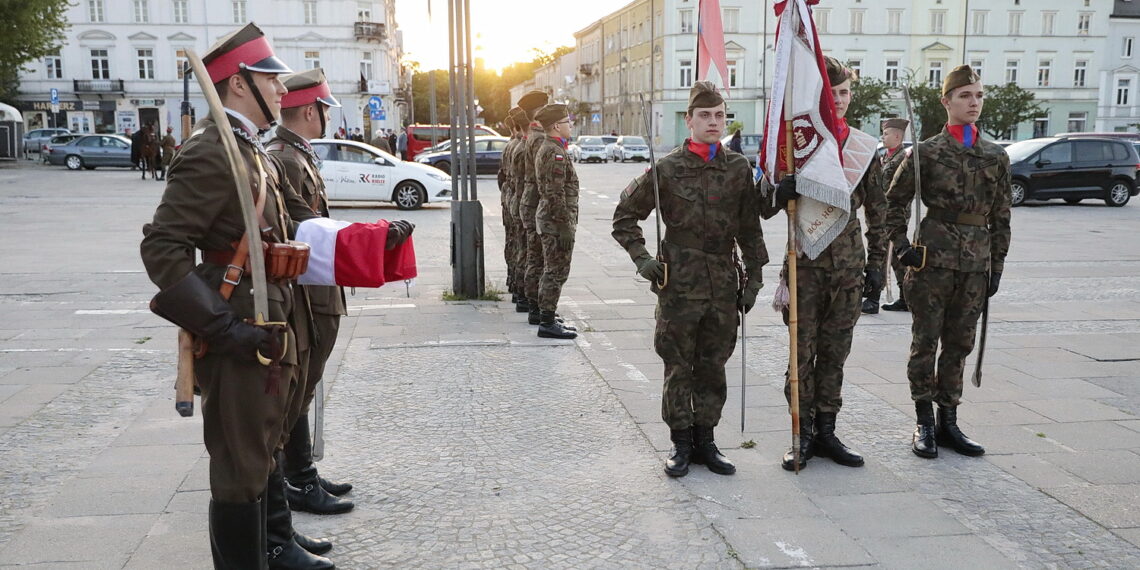 12.05.2022. Kielce. Uroczystości w związane z 87. rocznicą śmierci Józefa Piłsudskiego /  Fot. Wiktor Taszłow - Radio Kielce