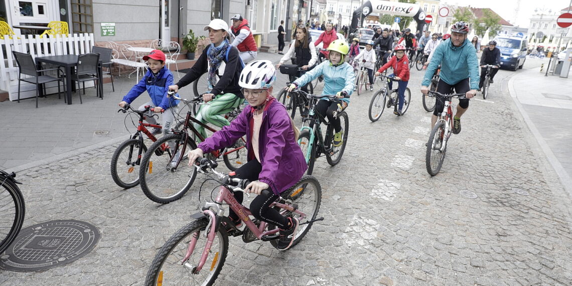 29.05.2022 Kielce. Rynek.  I Świętokrzyski Dzień Roweru