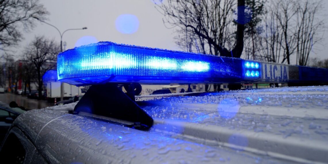 Dachowanie na krajowej 78. Kierowca stracił panowanie nad autem