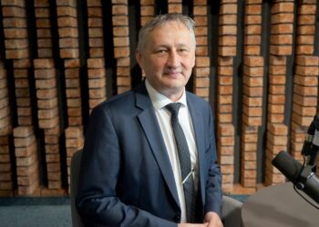 17.05.2022. Radio Kielce. Rozmowa Dnia. Na zdjęciu: Zbigniew Koniusz - wojewoda świętokrzyski / Piotr Kwaśniewski / Radio Kielce