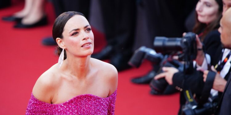 17.05.2022. Francja. Festiwal Filmowy Cannes. Na zdjęciu: Berenice Bejo / CLEMENS BILAN / PAP/EPA.