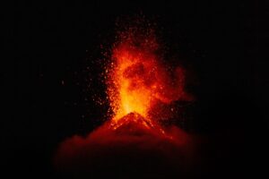 Gwatemala. Erupcja wulkanu Fuego / Picasa / Jakub Zieliński