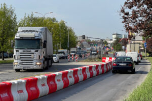 Trwa remont alei Solidarności. Jedna jezdnia zamknięta [ZDJĘCIA, WIDEO] - Radio Kielce