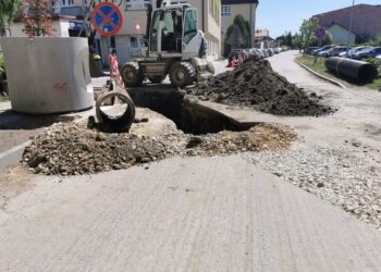 19.05.2022. Pińczów. Remont ul. Armii Krajowej / UMiG Pińczów