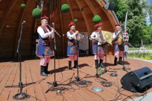 21.05.2022. Busko-Zdrój. 46. edycja Buskich Spotkań z Folklorem / Marta Gajda-Kruk / Radio Kielce