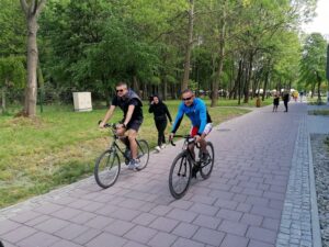 21.05.2022. Busko-Zdrój. Rajd rowerowym „Winnym Szlakiem” / Marta Gajda-Kruk / Radio Kielce