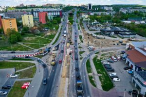 09.05.2022. Kielce. Skrzyżowanie alei Solidarności i alei Tysiąclecia Państwa Polskiego / Jarosław Kubalski / Radio Kielce