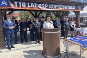 08.05.2022. Koprzywnica. Jubileusz 110-lecia Ochotniczej Straży Pożarnej w Koprzywnicy / Grażyna Szlęzak-Wójcik / Radio Kielce