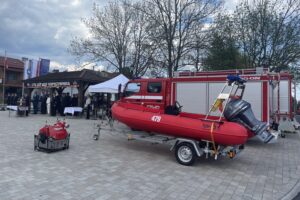 Koprzywnica. Jubileusz 110-lecia Ochotniczej Straży Pożarnej w Koprzywnicy / Grażyna Szlęzak-Wójcik / Radio Kielce