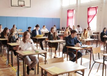 Na maturze egzaminy z chemii i historii muzyki