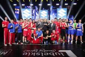 12.05.2022. Targi Kielce. Ceremonia ważenia przed galą Suzuki Boxing Night XV / Wiktor Taszłow / Radio Kielce