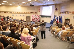 24.05.2022. Kielce. Spotkanie uczniów ze specjalistami WUP oraz przedstawicielami samorządu województwa / Wiktor Taszłow / Radio Kielce