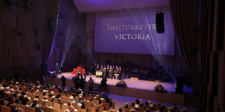 26.05.2022. Kielce. Gala wręczenia nagród "Świętokrzyska Victoria" / Wiktor Taszłow / Radio Kielce