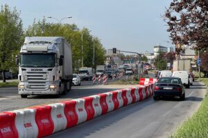 11.05.2022. Kielce. Skrzyżowanie alei Solidarności i alei Tysiąclecia Państwa Polskiego / Wiktor Taszłow / Radio Kielce