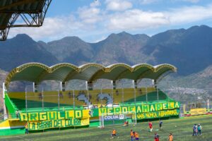 Gwatemala. Stadion w San Pedro de Atitlan / Jakub Zieliński