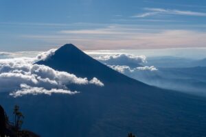 Gwatemala. Widok na Volcano de Agua / Jakub Zieliński