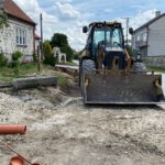 18.06.2022. Skroniów Górny. Budowa kanalizacji / źródło: UMiG Pińczów