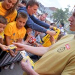 20.06.2022. Kielce. Wspólne świętowanie udanego sezonu Łomży Vive Kielce. Na zdjęciu: Tomasz Gębala / Fot. Piotr Kwaśniewski - Radio Kielce