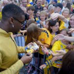 20.06.2022. Kielce. Wspólne świętowanie udanego sezonu Łomży Vive Kielce. Na zdjęciu: Dylan Nahi / Fot. Piotr Kwaśniewski - Radio Kielce