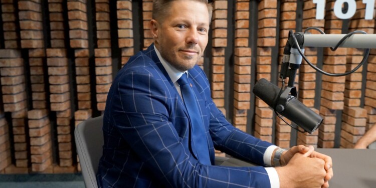 22.06.2022. Radio Kielce. Rozmowa Dnia. Na zdjęciu: Marcin Chłodnicki - zastępca prezydenta Kielc / Fot. Piotr Kwaśniewski - Radio Kielce