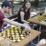 Królowały szachowe zagadki - Radio Kielce 28.06.2022. Kielce. Park miejski. Wakacyjna Szkoła Szachowa Polskiego Radia Kielce / Fot. Jarosław Kubalski - Radio Kielce