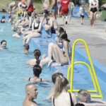 25.06.2022. Kielce. Otwarcie basenu letniego przy ulicy Szczecińskiej / Fot. Jarosław Kubalski - Radio Kielce