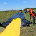 Pińczów. Ćwiczenia strażackie pod kryptonimem „Powódź 2022” / Fot. Marta Gajda-Kruk - Radio Kielce