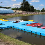 Basen w Stopnicy oblegany przez miłośników kąpieli - Radio Kielce 25.06.2022. Stopnica. Otwarcie basenu / Fot. Marta Gajda-Kruk - Radio Kielce