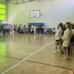 24.06.2022. Sandomierz. Uroczystość zakończenia roku szkolnego w II Liceum Ogólnokształcącym, podczas której podpisano akt o patronacie Politechniki Świętokrzyskiej dla tej szkoły / Fot. Grażyna Szlęzak