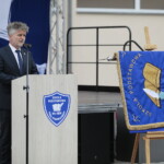 21.06.2022. Ruda Strawczyńska. Nadanie szkole imienia Komisji Edukacji Narodowej. Na zdjęciu: senator Krzysztof Słoń / Fot. Wiktor Taszłow - Radio Kielce