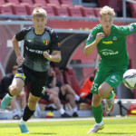 22.06.2022. Kielce. Mecz sparingowy: Korona Kielce - Radomiak Radom. Na zdjęciu (z lewej): Hubert Szulc / Fot Wiktor Taszłow / Radio Kielce