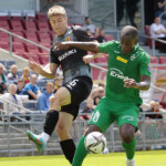 22.06.2022. Kielce. Mecz sparingowy: Korona Kielce - Radomiak Radom. Na zdjęciu (z lewej): Hubert Szulc / Fot Wiktor Taszłow / Radio Kielce