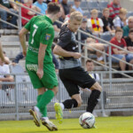 22.06.2022. Kielce. Mecz sparingowy: Korona Kielce - Radomiak Radom. Na zdjęciu (z prawej): Adrian Danek / Fot Wiktor Taszłow / Radio Kielce