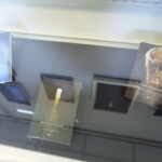 22.06.2022. Kielce. Wernisaż wystawy „Wiesław Myśliwski jubileuszowo" i spotkanie z prof. Stanisławem Bajem. / Fot. Jarosław Kubalski - Radio Kielce