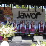 26.06.2022. Tokarnia. Ogólnopolski Festiwal Kultury Ludowej „Jawor u źródeł kultury” – gala wręczenia nagród / Fot. Wiktor Taszłow – Radio Kielce