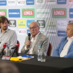 27.06.2022. Kielce. Ogłoszenie nowego sponsora tytularnego dla kieleckich piłkarzy ręcznych. Na zdjęciu (od lewej): Szczepan Ruman - prezes zarządu ŚKSM, Marian Urban - prezes Łomży Industrii Kielce, Tadeusz Dziedzic - wiceprezes Łomży Industrii Kielce / Fot. Wiktor Taszłow - Radio Kielce