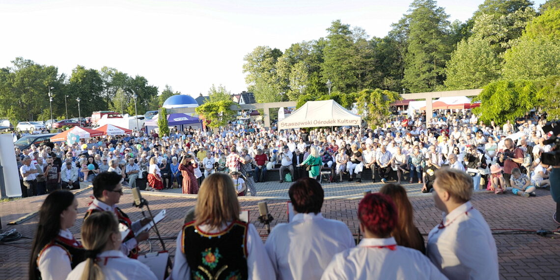 05.06.2022. Staszów. Koncert „Jawor u źródeł kultury. Zaproszenie” / Fot. Wiktor Taszłow - Radio Kielce