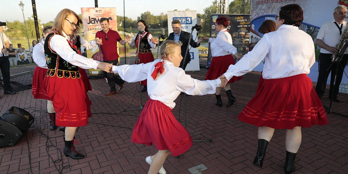 05.06.2022. Staszów. Koncert „Jawor u źródeł kultury. Zaproszenie” / Fot. Wiktor Taszłow - Radio Kielce