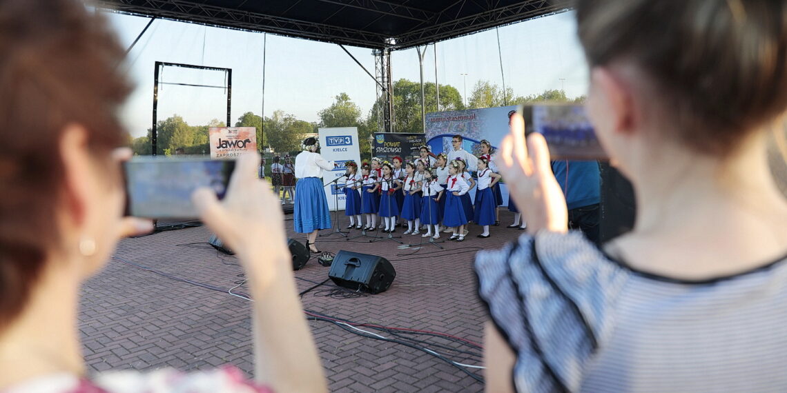 05.06.2022. Staszów. Koncert „Jawor u źródeł kultury. Zaproszenie” / Fot. Wiktor Taszłow - Radio Kielce