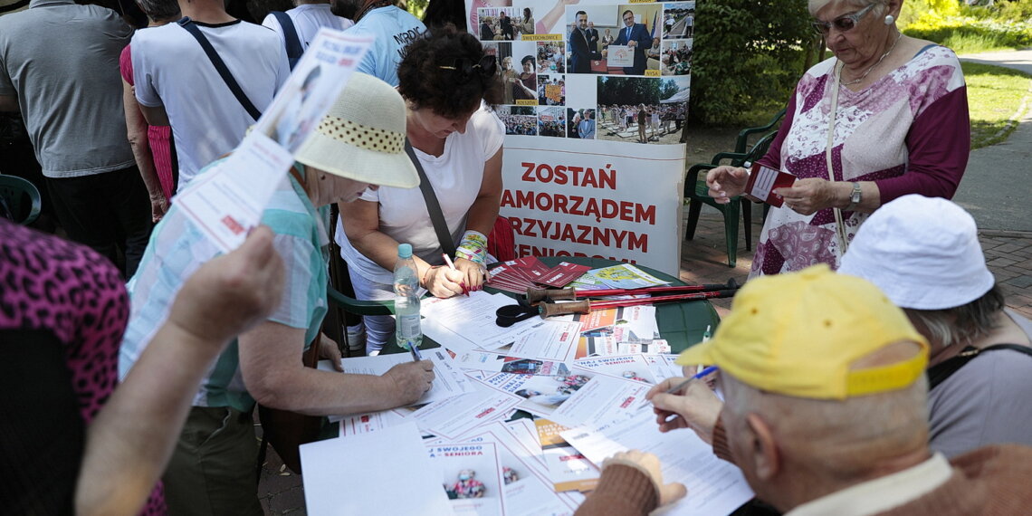 18.06.2022. Kielce. Pierwszy Międzypokoleniowy Patriotyczny Marszobieg po Zdrowie / Fot. Wiktor Taszłow - Radio Kielce