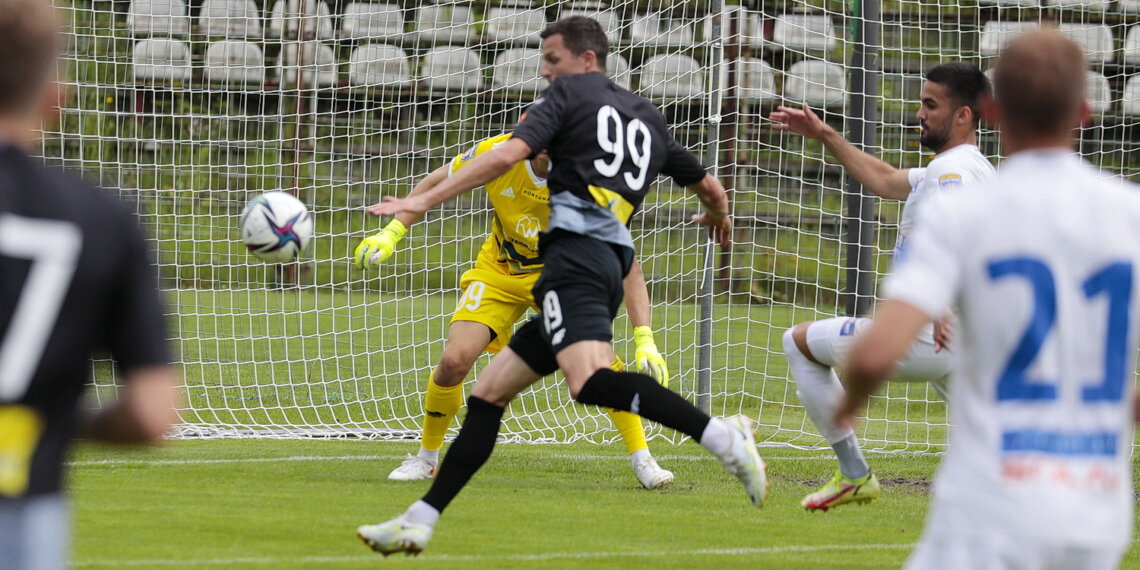 18.06.2022. Kielce. Sparing Korona Kielce - Bruk-Bet Termalicą Nieciecza / Fot. Wiktor Taszłow - Radio Kielce