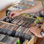 Kielce. Giełda płyt winylowych / Fot. Wiktor Taszłow - Radio Kielce