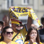 18.06.2022. Kielce. Kielczanie kibicowali Łomży Vive Kielce na Rynku / Fot. Wiktor Taszłow - Radio Kielce