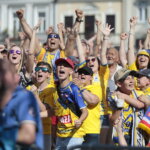 18.06.2022. Kielce. Kielczanie kibicowali Łomży Vive Kielce na Rynku / Fot. Wiktor Taszłow - Radio Kielce