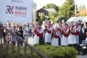 „Jawor u źródeł kultury. Zaproszenie”. Bawiliśmy się w Skarżysku i Włoszczowie - Radio Kielce