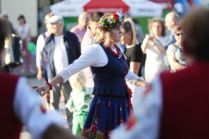 18.06.2022. Skarżysko 18.06.2022. Skarżysko Kościelne. „Jawor u źródeł kultury. Zaproszenie” / Fot. Wiktor Taszłow – Radio Kielce