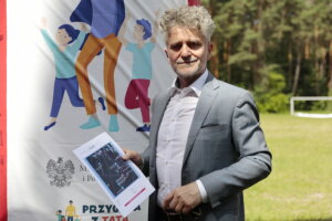 19.06.2022. Kielce. Kielce. Gra miejska „Przygoda z Tatą”. Na zdjęciu: senator Krzysztof Słoń / Fot. Wiktor Taszłow - Radio Kielce