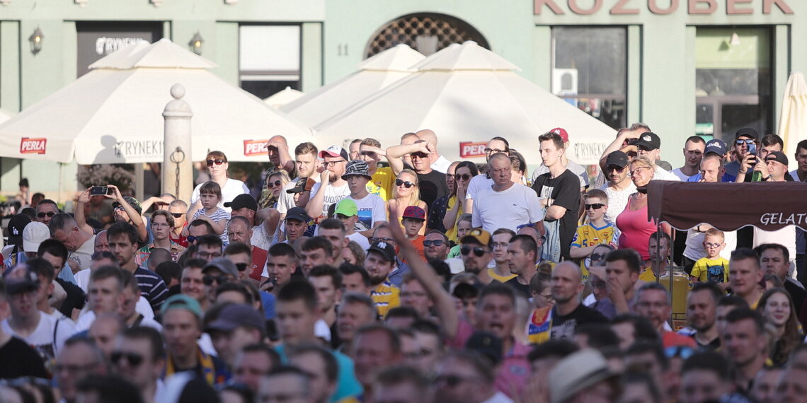 19.06.2022. Kielczanie kibicowali Łomży Vive Kielce w finałowym meczu LM