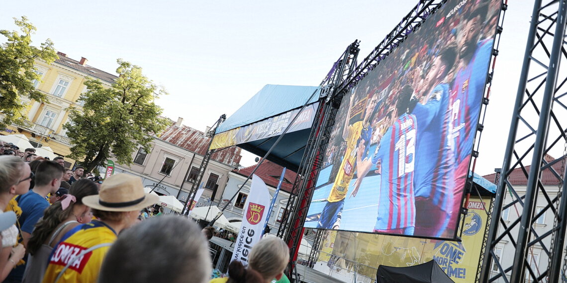 19.06.2022. Kielczanie kibicowali Łomży Vive Kielce w finałowym meczu LM