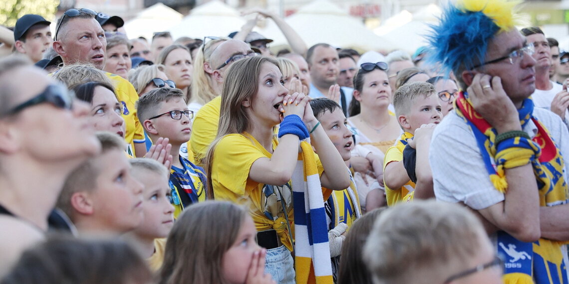 19.06.2022. Kielczanie kibicowali Łomży Vive Kielce w finałowym meczu LM